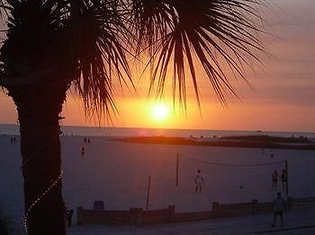 Beach Palms Hotel Редингтън Шорс Екстериор снимка
