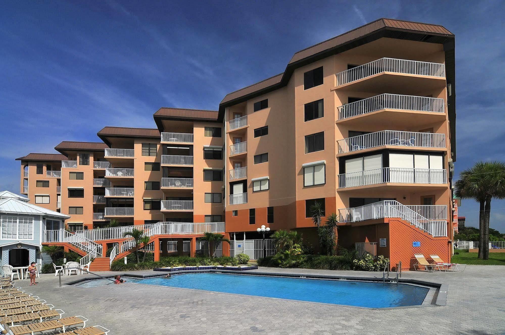 Beach Palms Hotel Редингтън Шорс Екстериор снимка